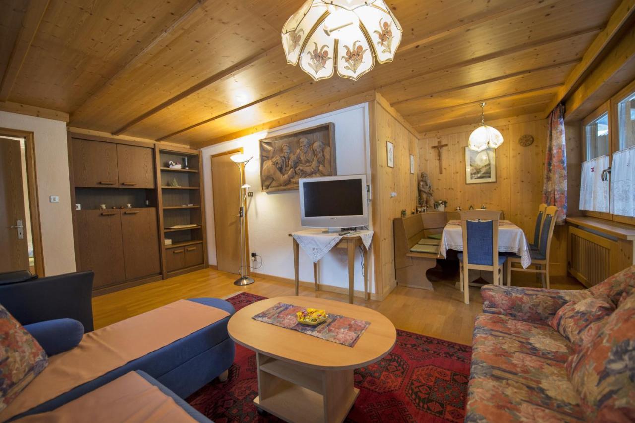 Apartment Soval Ortisei Eksteriør billede