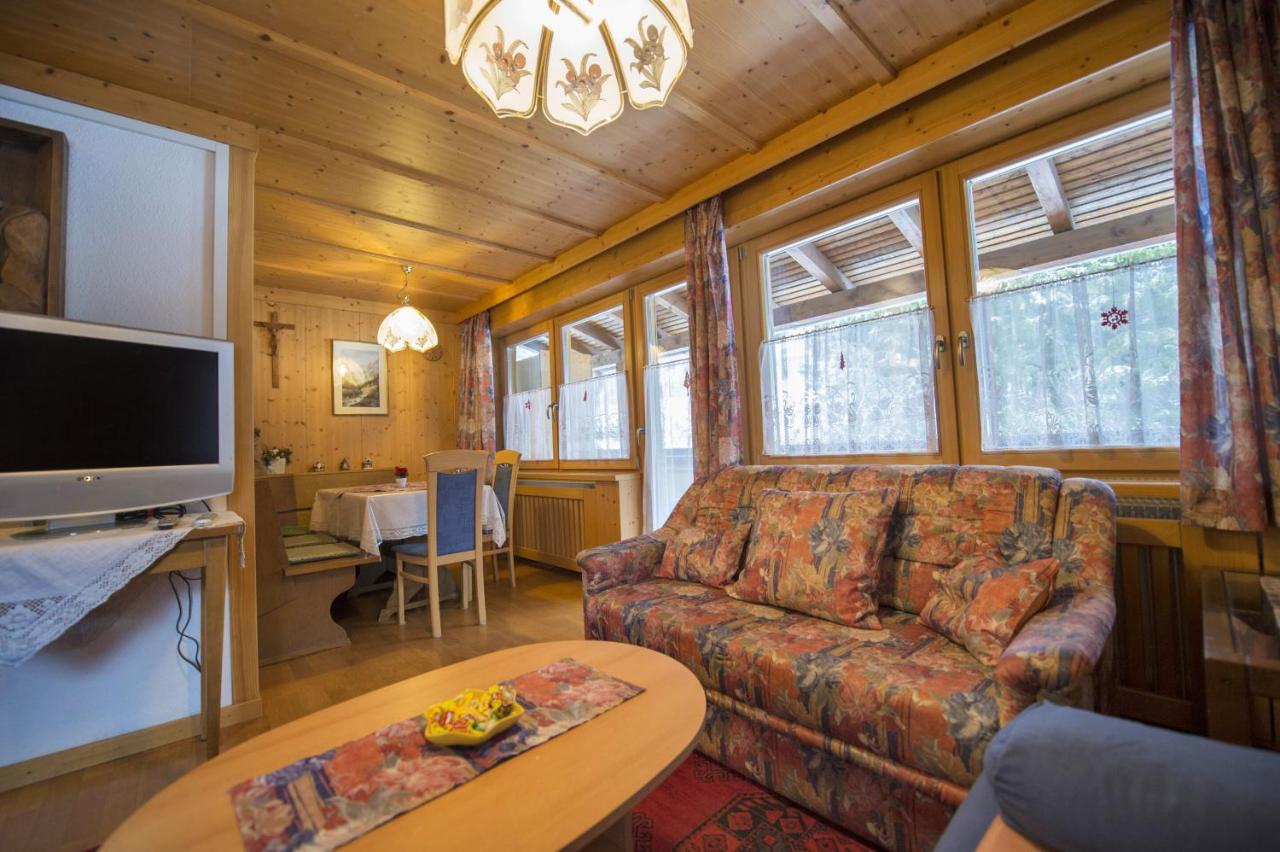 Apartment Soval Ortisei Eksteriør billede